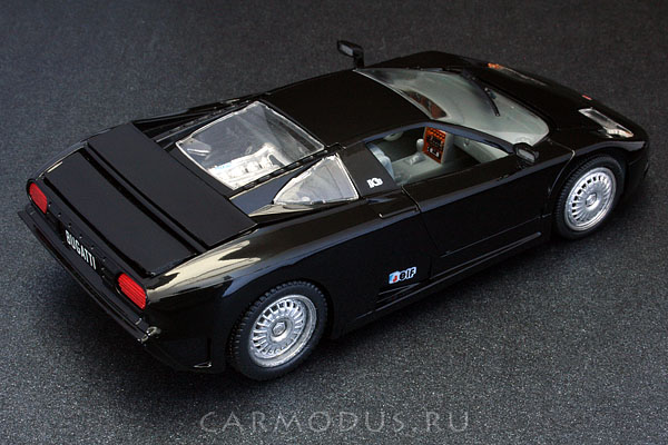 Bugatti EB 110 GT  (1991) – Revell 1:43