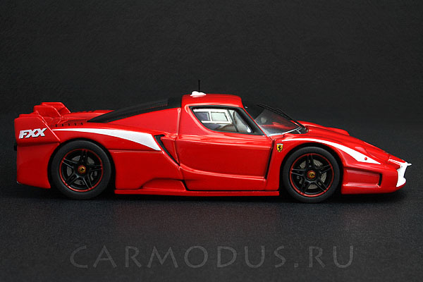 Ferrari FXX Evoluzione (2008) – Hot Wheels Elite 1:43