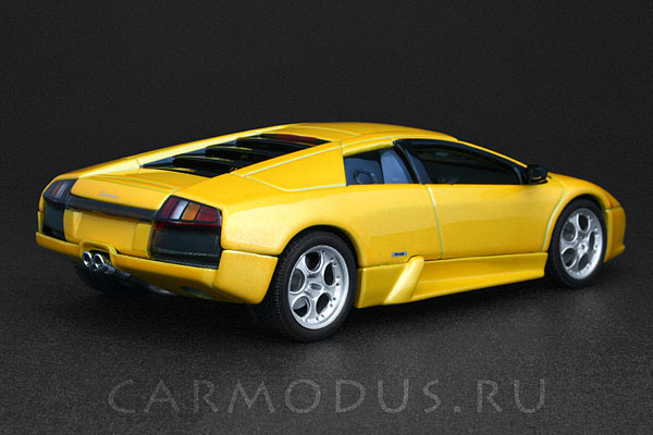 Lamborghini Murcielago (2001) – AUTOart 1:43