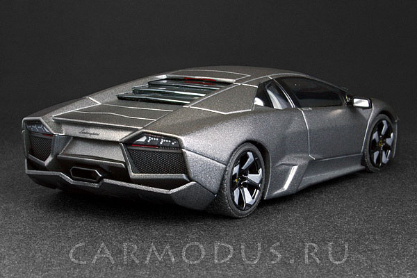 Lamborghini Reventon (2007) – AUTOart 1:43