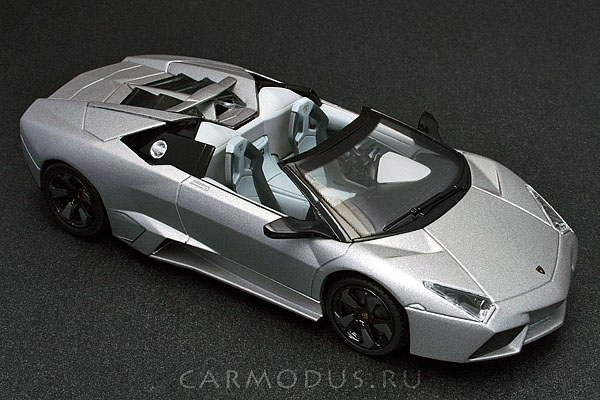 Lamborghini Reventon Roadster (2010) – MINICHAMPS 1:43